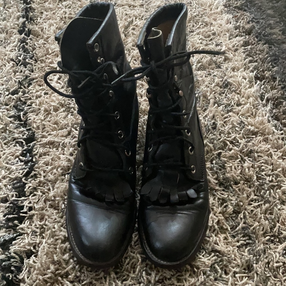 Justin Vintage Laredo Black Boots (Women) - Picture 2 of 13